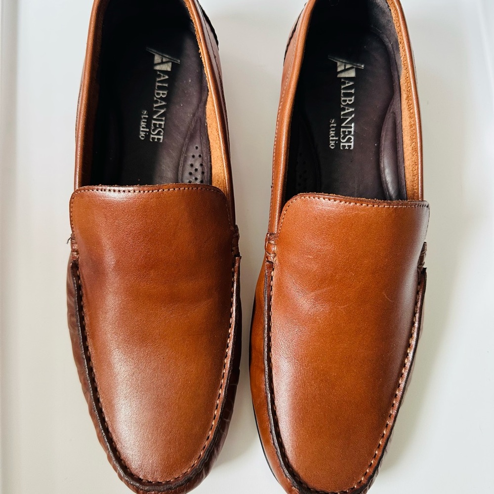 Albanese studio Made in Brazil men’s loafers.  Never used.
